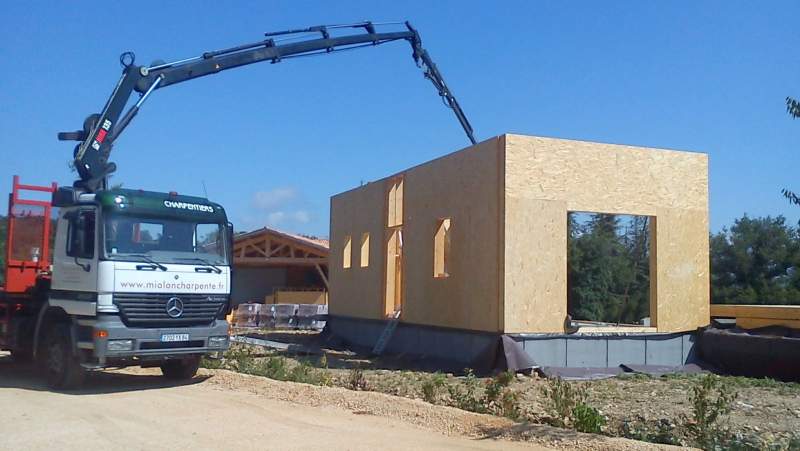 Construction de maison bois haut de gamme à Avignon 84